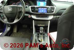 Vehicle photo 14