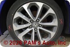 Vehicle photo 9