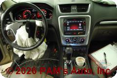 Vehicle photo 14
