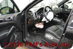 Vehicle photo 10