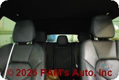 Vehicle photo 11