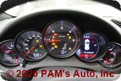 Vehicle photo 12