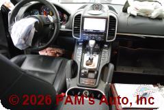 Vehicle photo 14