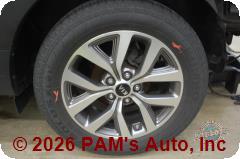 Vehicle photo 9