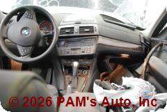 Vehicle photo 14