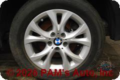 Vehicle photo 9