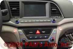 Vehicle photo 13