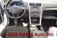 Vehicle photo 14
