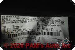 Vehicle photo 17