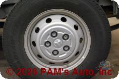 Vehicle photo 9