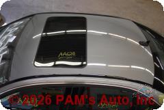 Vehicle photo 8