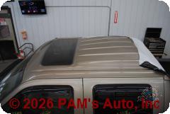 Vehicle photo 8