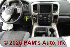 Vehicle photo 14