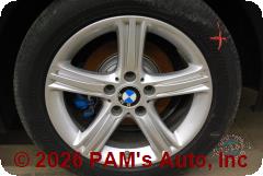 Vehicle photo 9