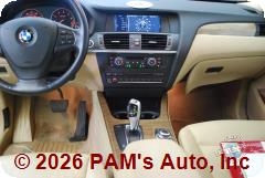 Vehicle photo 14