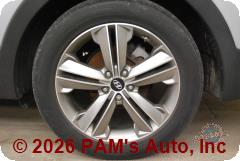 Vehicle photo 9