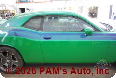 Vehicle photo 3