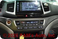 Vehicle photo 13