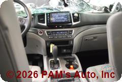 Vehicle photo 14