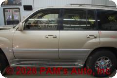 Vehicle photo 7