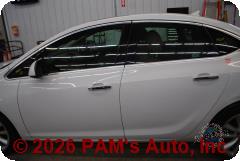 Vehicle photo 7