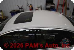 Vehicle photo 8
