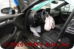 Vehicle photo 10