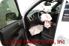 Vehicle photo 10
