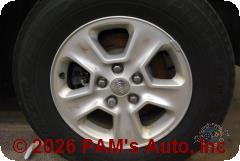 Vehicle photo 9