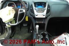 Vehicle photo 14