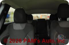 Vehicle photo 11