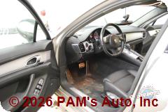 Vehicle photo 10