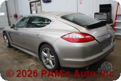 Vehicle photo 6
