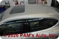 Vehicle photo 8