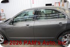 Vehicle photo 7