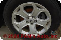 Vehicle photo 9