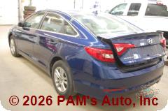 Vehicle photo 6