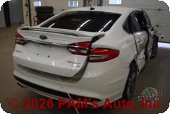 Vehicle photo 5