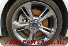 Vehicle photo 9