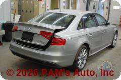 Vehicle photo 5