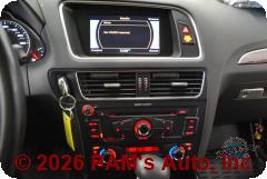 Vehicle photo 13