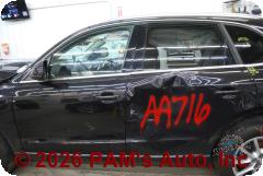 Vehicle photo 7