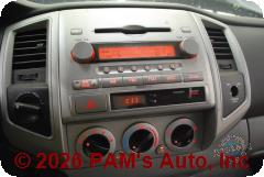 Vehicle photo 13