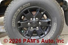 Vehicle photo 9