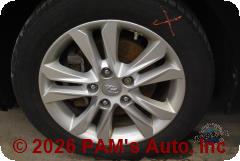 Vehicle photo 9