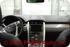 Vehicle photo 14