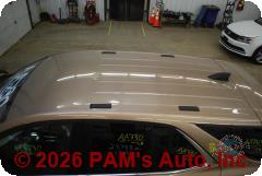 Vehicle photo 8
