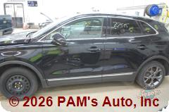 Vehicle photo 7