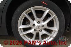 Vehicle photo 9