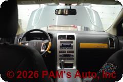 Vehicle photo 13